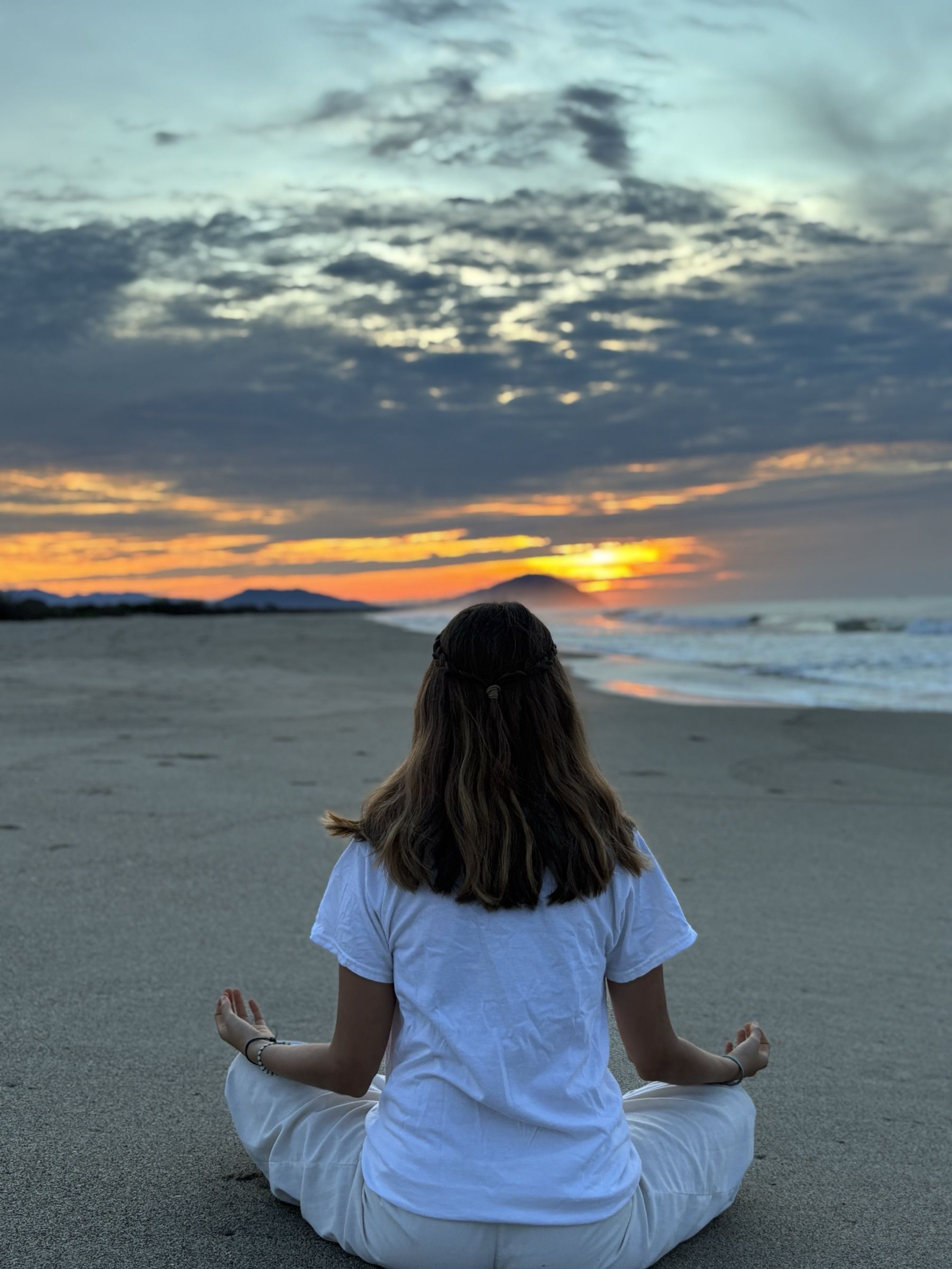 Práctica de meditación en el ashram